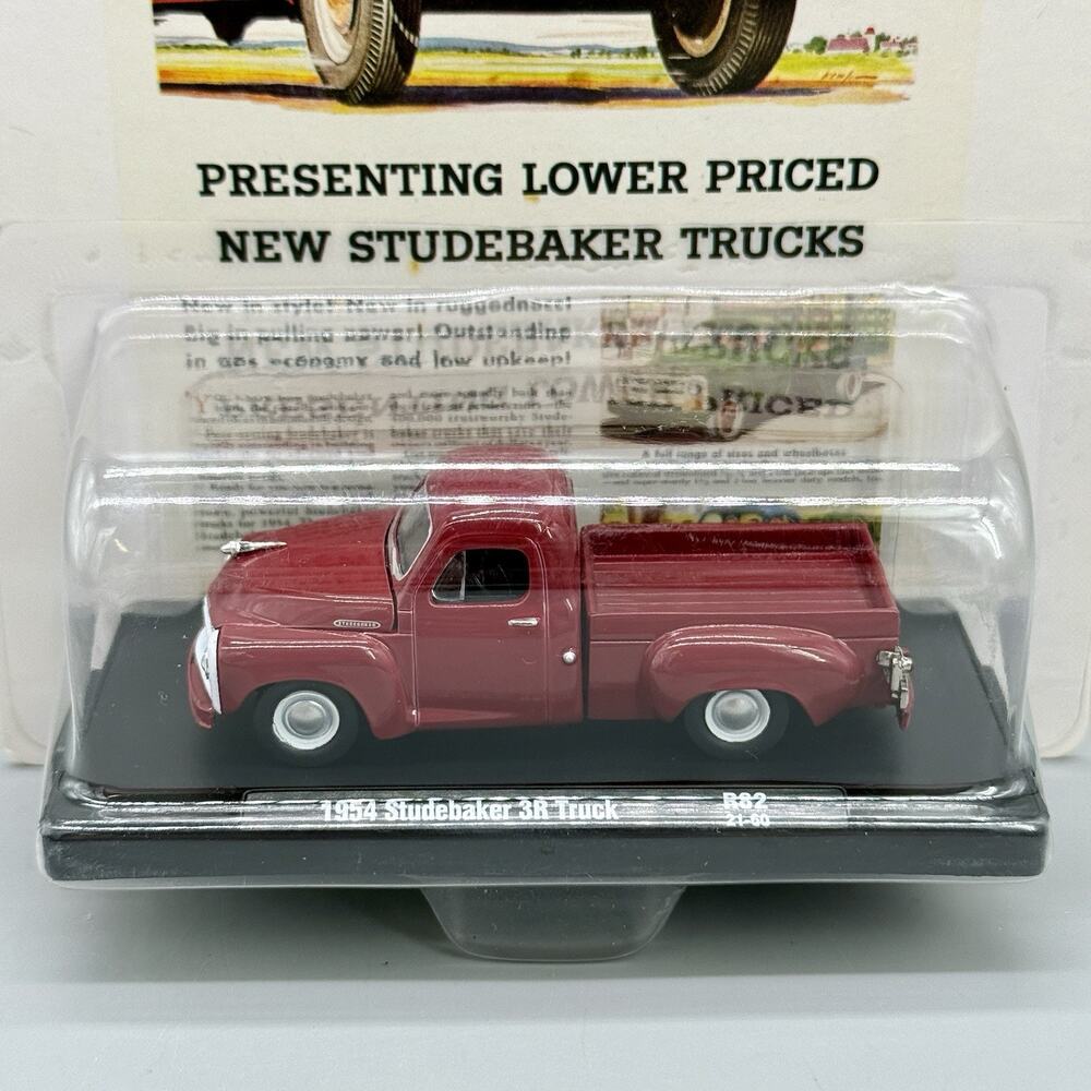 M2 Machines Diecast 1954 Studebaker 3R Truck Limited Edition of 8480 - Picture 2 of 7